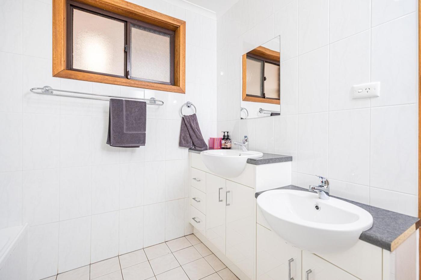 Watervale Hotel Guesthouse Bagian luar foto