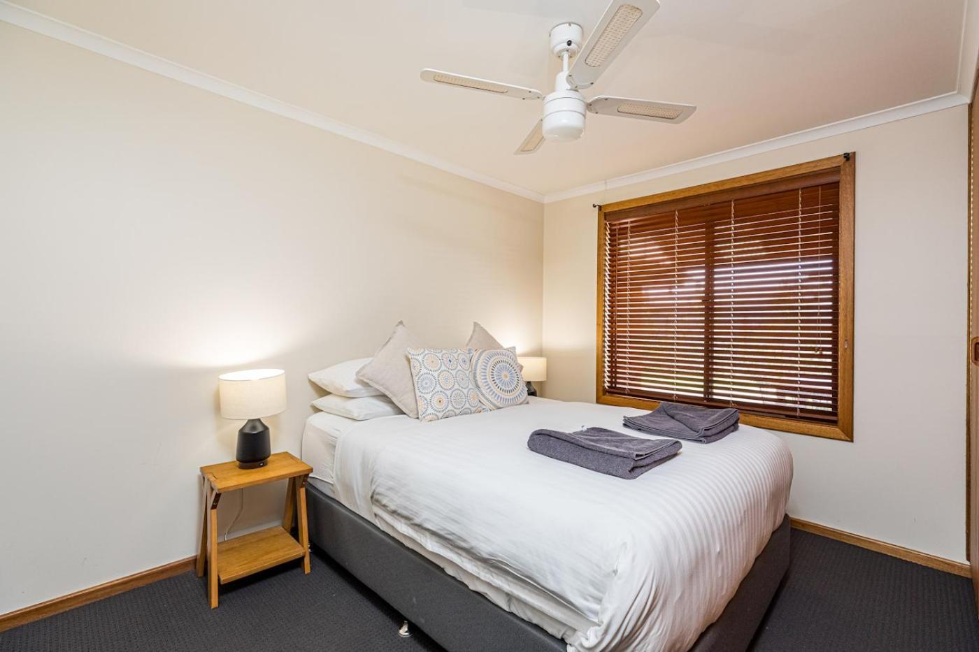 Watervale Hotel Guesthouse Bagian luar foto
