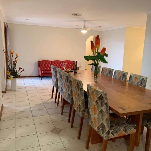 Watervale Hotel Guesthouse Bagian luar foto